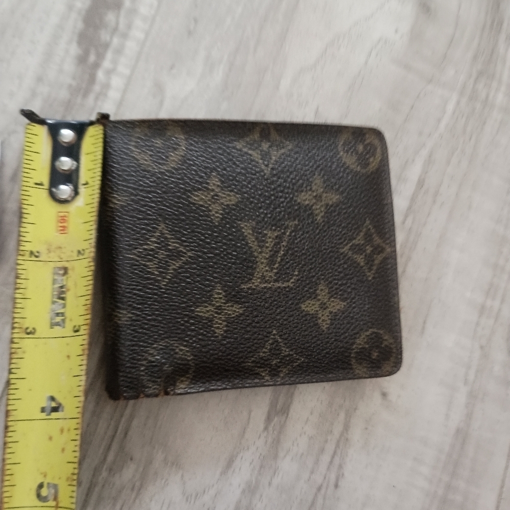 Louis Vuitton Monogram Bifold Wallet Men’s Authentic - Picture 11 of 11